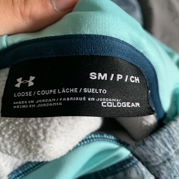 Under Armour Sweater - Picture 4 of 4